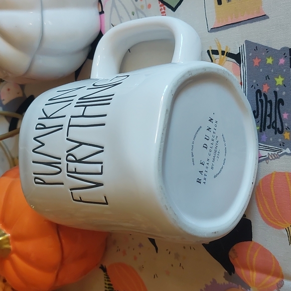 Pumpkin Everything Rae Dunn Mug NEW - Picture 4 of 4